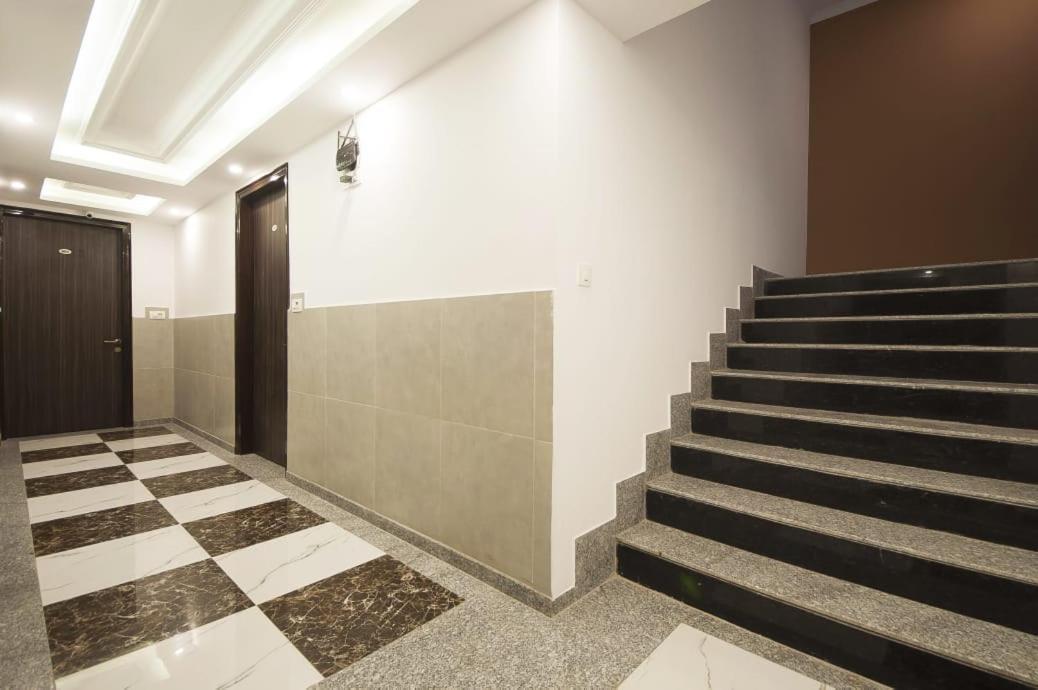 Hotel Almora Near Delhi Airport New Delhi Buitenkant foto