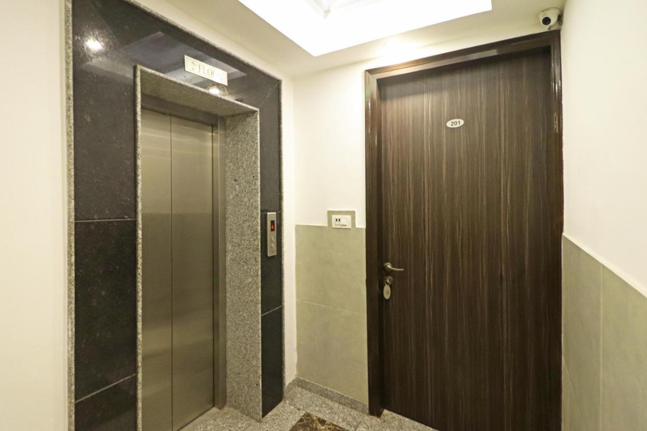 Hotel Almora Near Delhi Airport New Delhi Buitenkant foto