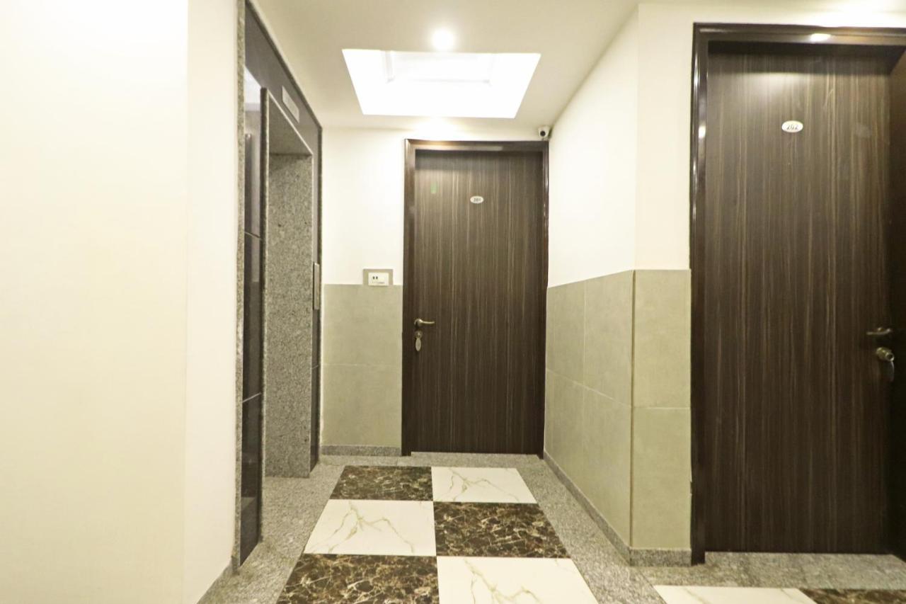 Hotel Almora Near Delhi Airport New Delhi Buitenkant foto